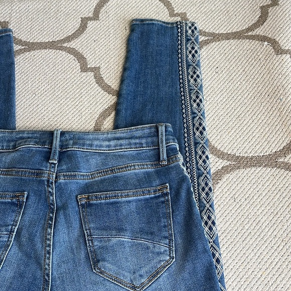 Driftwood Jackie Embroidered Skinny Jeans Womens Size 26‎ Blue - Picture 13 of 16